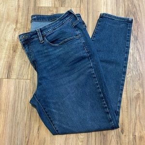 Universal Threads Skinny Jeans